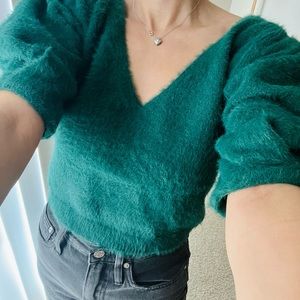 L’academie Los Angeles sweater color green